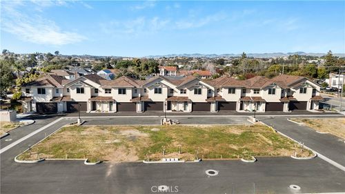 362 S Halcyon Rd, Arroyo Grande, CA, 93420-3818 | Card Image