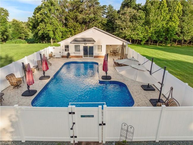 5633 Baptist Assembly Rd, House other with 3 bedrooms, 4 bathrooms and null parking in Julian NC | Image 46