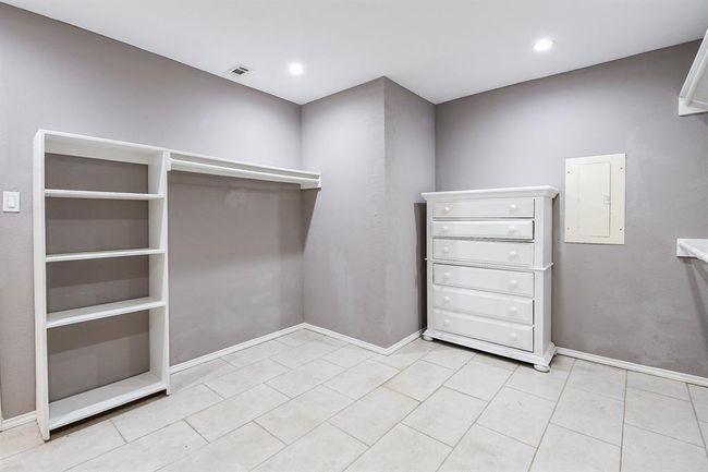 81 Oak Grove Ln, Home with 4 bedrooms, 4 bathrooms and null parking in Conroe TX | Image 26