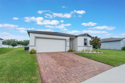 512 Vista Villages Blvd, DAVENPORT, FL, 33896-8640 | Card Image