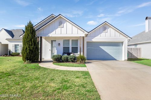 204 San Sebastian Dr, Youngsville, LA, 70592-6721 | Card Image