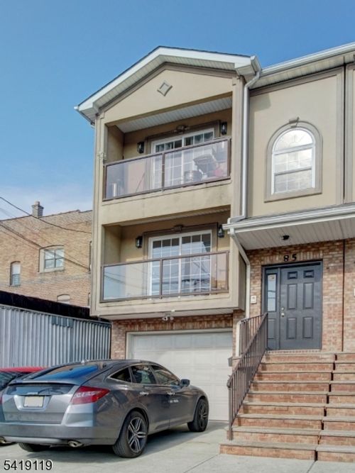 85 Broadway, Elizabethport, NJ, 07206-1818 | Card Image