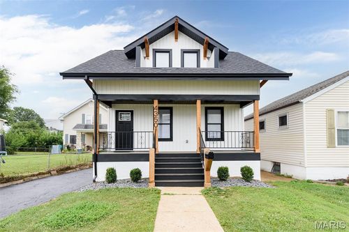 4350 Fairview Ave, Saint Louis, MO, 63116-1701 | Card Image