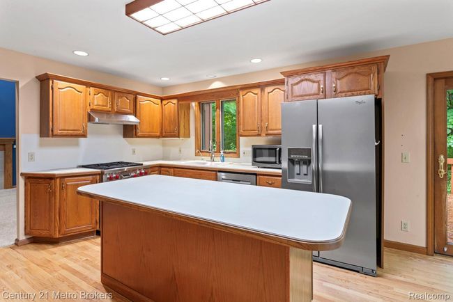 Kitchen | Image 6