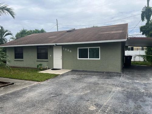 2828 Hinda Rd, West Palm Beach, FL, 33403-1448 | Card Image
