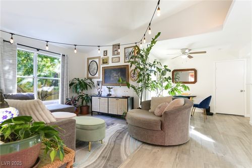 2196-2300 E Silverado Ranch Blvd, Las Vegas, NV, 89183-3966 | Card Image