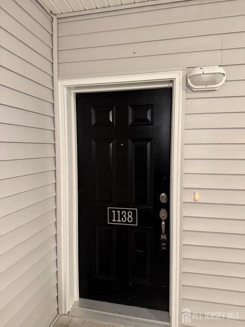 1138 Vanderbergh, Monroe, NJ, 08831-3381 | Card Image