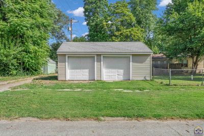 1101 Ne Kellam Ave, House other with 3 bedrooms, 1 bathrooms and null parking in Topeka KS | Image 2