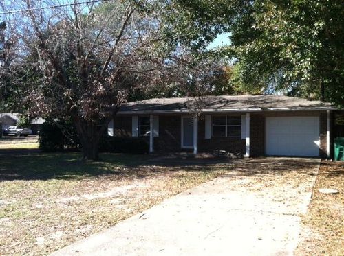 9 8th St, SHALIMAR, FL, 32579-1945 | Card Image