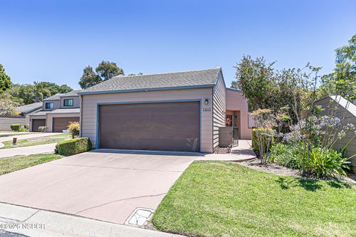 1460 Oakridge Park Rd, Santa Maria, CA, 93455-4561 | Card Image