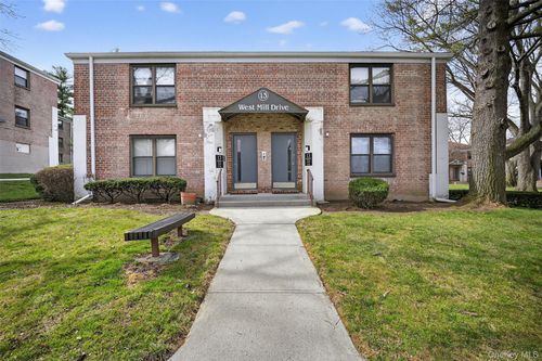 apt-4a-13 W Mill Dr, Great Neck, NY, 11021-4069 | Card Image