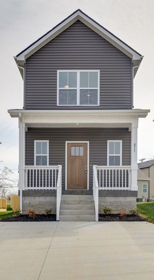 877 Dogwood Trl, Clarksville, TN, 37042-5043 | Card Image
