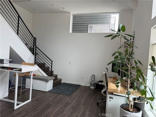 3022 N Coolidge Ave, Los Angeles, CA, 90039 | Card Image
