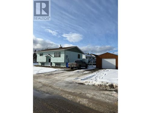 104 Bullmoose Cres, Tumbler Ridge, BC, V0C0B3 | Card Image