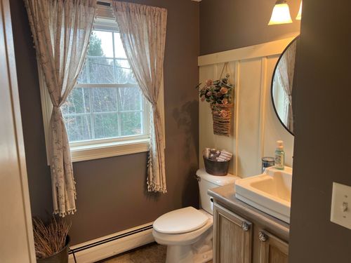 98 Perry Rd, Jaffrey, NH, 03452-7609 | Card Image