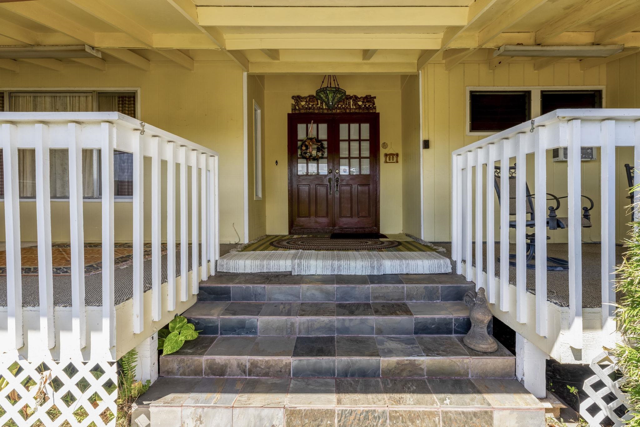Ulele St, Makawao, HI 96768