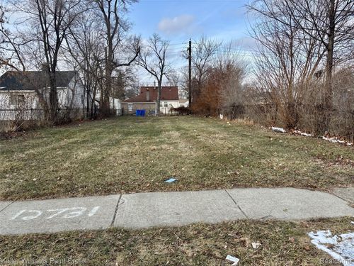 12731 Georgiana Ave, Warren, MI, 48089-3266 | Card Image