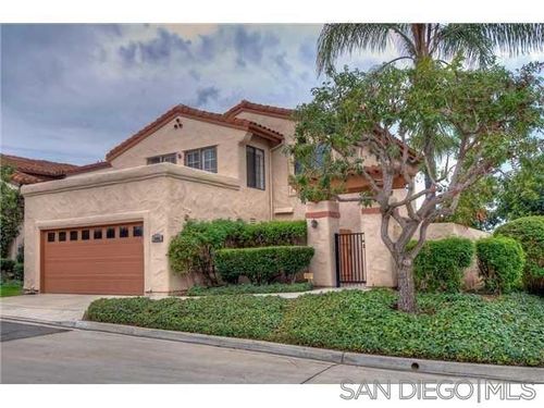 3805 Violet Gln, Escondido, CA, 92025-7904 | Card Image