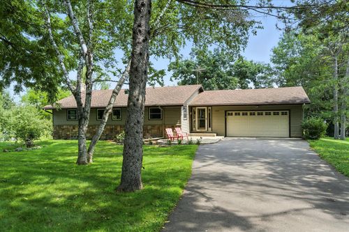 25397 W Comfort Dr, Forest Lake, MN, 55025-8771 | Card Image