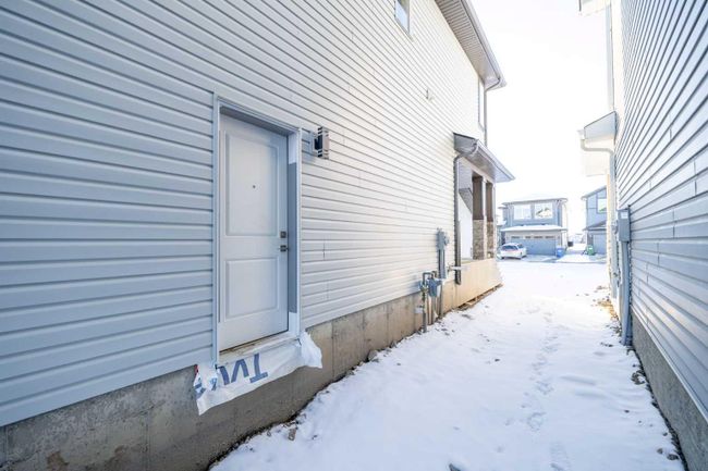 502 Clydesdale Way, Home with 3 bedrooms, 2 bathrooms and 4 parking in Cochrane AB | Image 10