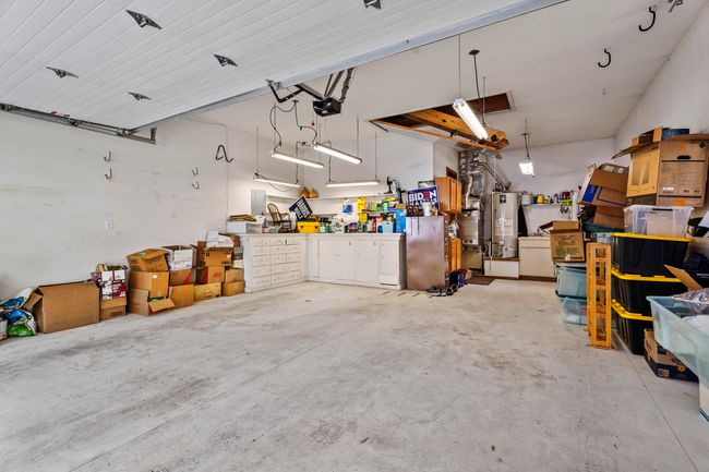 35-Garage | Image 33