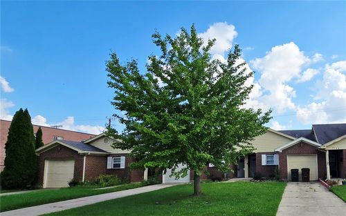 3124 Valerie Arms Drive, Dayton, OH, 45405 | Card Image