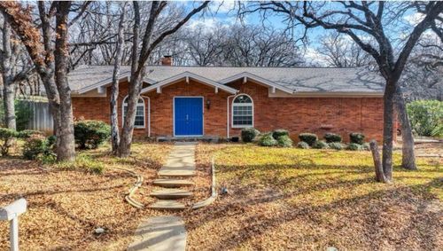 3801 Halifax Ct, Arlington, TX, 76013-1906 | Card Image