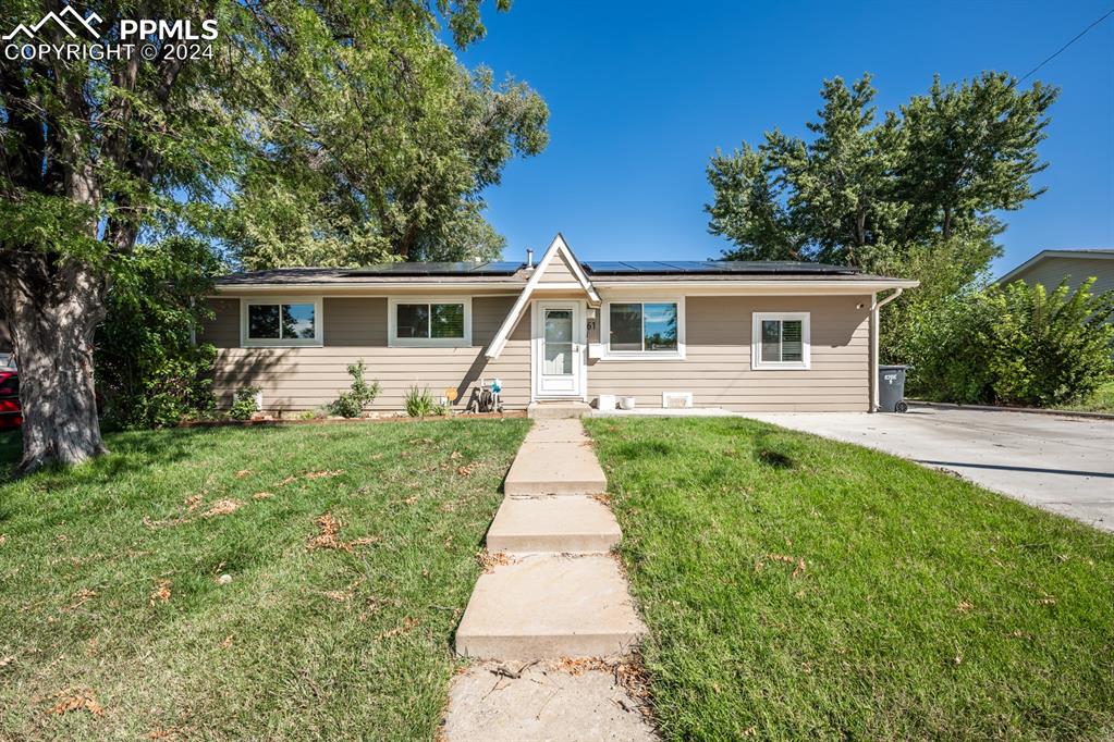Loch Lomond Ln, Pueblo, CO 81001