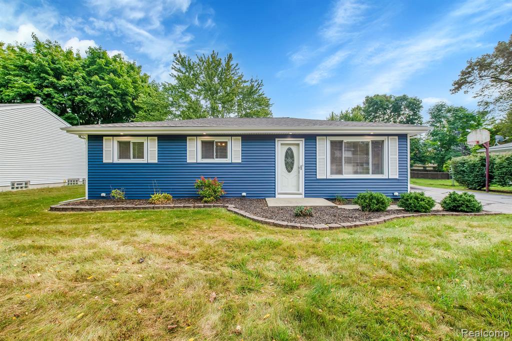 Melvin Ave, Rochester Hills, MI 48307