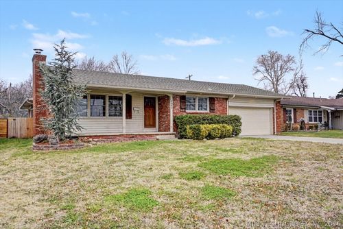 4664 Winston Ave, Tulsa, OK, 74135-3216 | Card Image