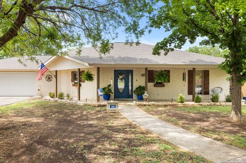 118 Sandlewood Ln, Kerrville, TX, 78028-7524 | Card Image