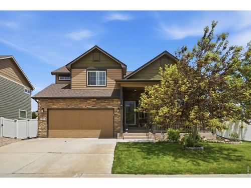 7506 Back Stretch Dr, Wellington, CO, 80549-3288 | Card Image