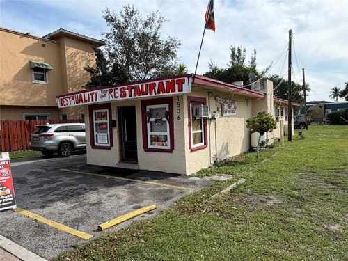 1536 Nw 6th St, Fort Lauderdale, FL, 33311-7846 | Card Image