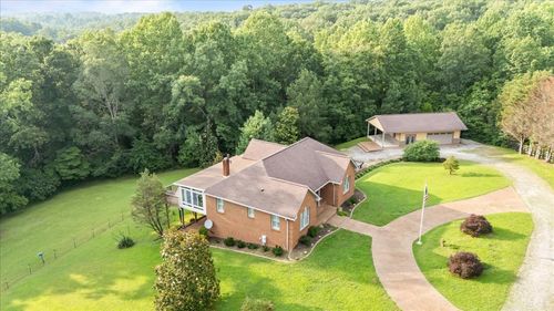 7875 Oscar Green Rd, Primm Springs, TN, 38476-9637 | Card Image