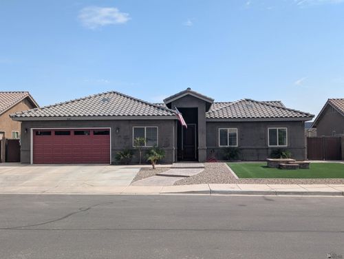 4147 W 27th Pl, Yuma, AZ, 85364-4688 | Card Image