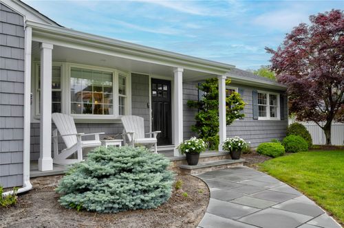 25 Jackwill Rd, East Patchogue, NY, 11772-5929 | Card Image