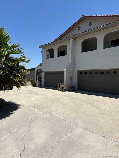 2411 Torrejon Pl, Carlsbad, CA, 92009-8034 | Card Image
