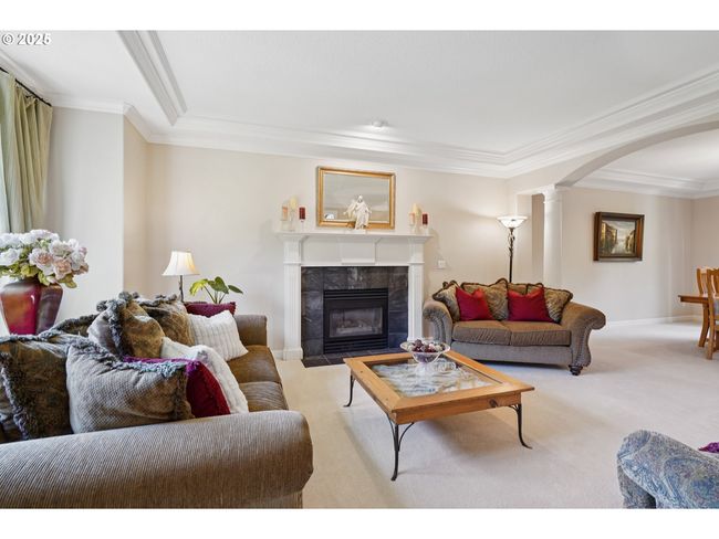 1488 Sw 17 Th Ct, House other with 5 bedrooms, 4 bathrooms and 3 parking in Gresham OR | Image 6