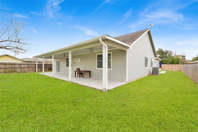 522 Teakwood Ave, House other with 4 bedrooms, 2 bathrooms and 2 parking in Fresno TX | Image 37
