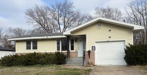 920 N Broadway Avenue, Springfield, MO, 65802 | Card Image