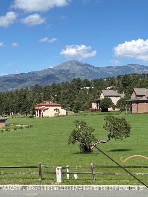 551 White Mountain Meadows Dr, Ruidoso, NM, 88345-5815 | Card Image