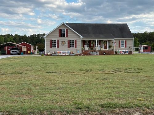 19810 River Rd, Courtland, VA, 23837-2754 | Card Image