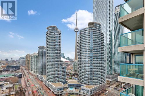 2111-77 Harbour Sq, Toronto, ON, M5J2S2 | Card Image
