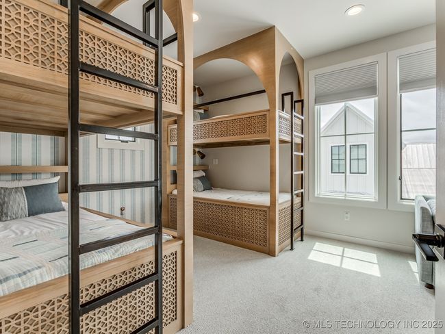 56 Center Ln, House other with 4 bedrooms, 4 bathrooms and null parking in Carlton Landing OK | Image 36