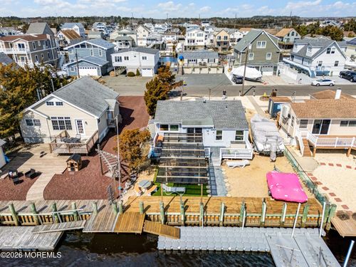 80 Dolphin Rd, Tuckerton, NJ, 08087-2407 | Card Image