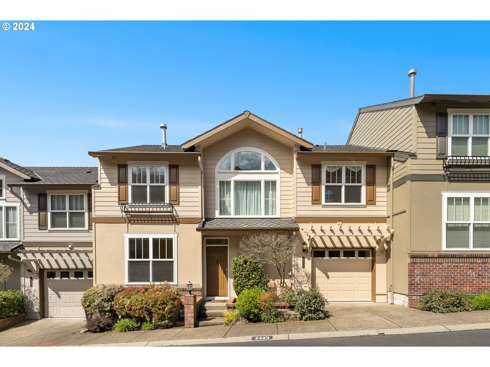 Burnett St, Portland, OR 97229