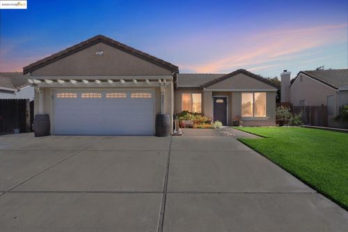 321 Lakespring Pl, Oakley, CA, 94561-3162 | Card Image