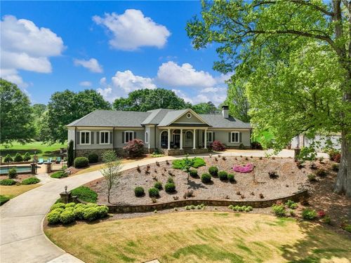 4600 Pinot Noir Dr, Braselton, GA, 30517-4402 | Card Image
