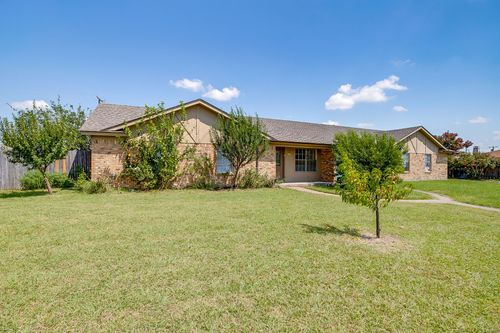 apt-a-1203 N Nolan River Rd, Cleburne, TX, 76033-7867 | Card Image
