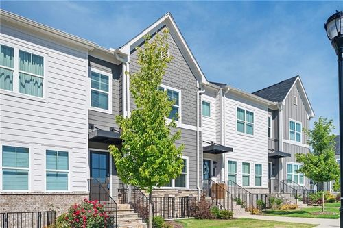 1947 Drew Dr Nw, Atlanta, GA, 30318-4032 | Card Image